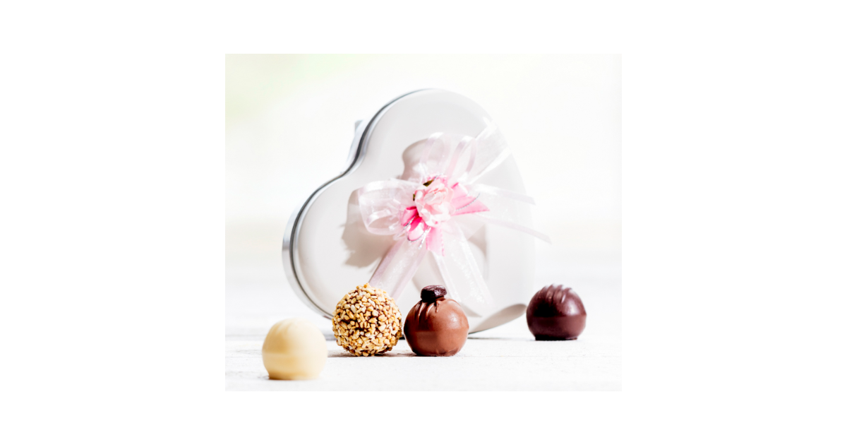 Herzblechdose Pralinés & Truffes - Aeschbach Chocolatier
