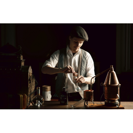 Acquista la Vodka Swiss Gold con orpelli d'oro 24 carati (70cl) | Kitchencorner